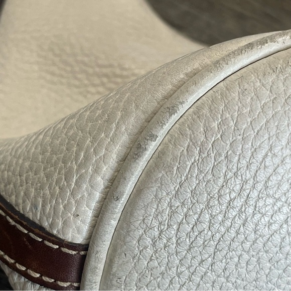 Doony & Bourke Cream and Brown Hobo Bag  shoulder purse. Pre-owned. Has wear. - Picture 13 of 15